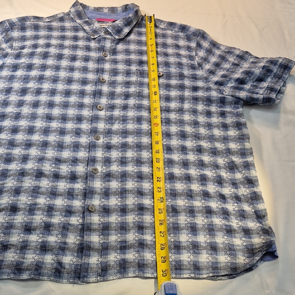 Tommy Bahama XXL Blue and White Casual Button Down Short Sleeve Shirt - Picture 8 of 15